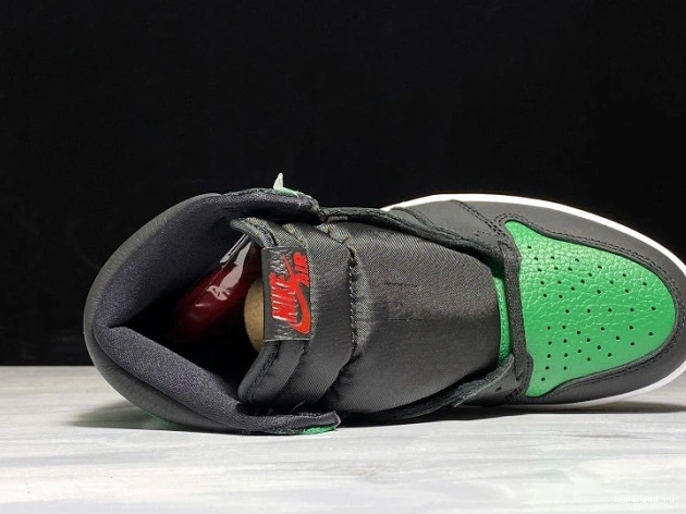 Green Air Pine 555088-030 Jordan 1 High 0926